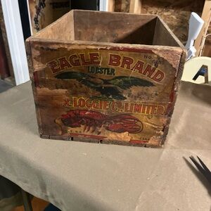 Eagle Brand Lobster Wooden Crate